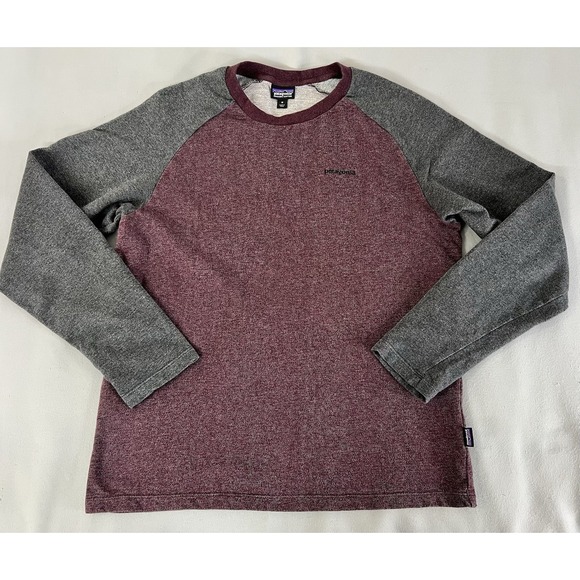 Patagonia Other - PATAGONIA ORGANIC COTTON P-6 LOGO CREWNECK SHIRT GRAY RED MULTI MENS MEDIUM‎ EUC